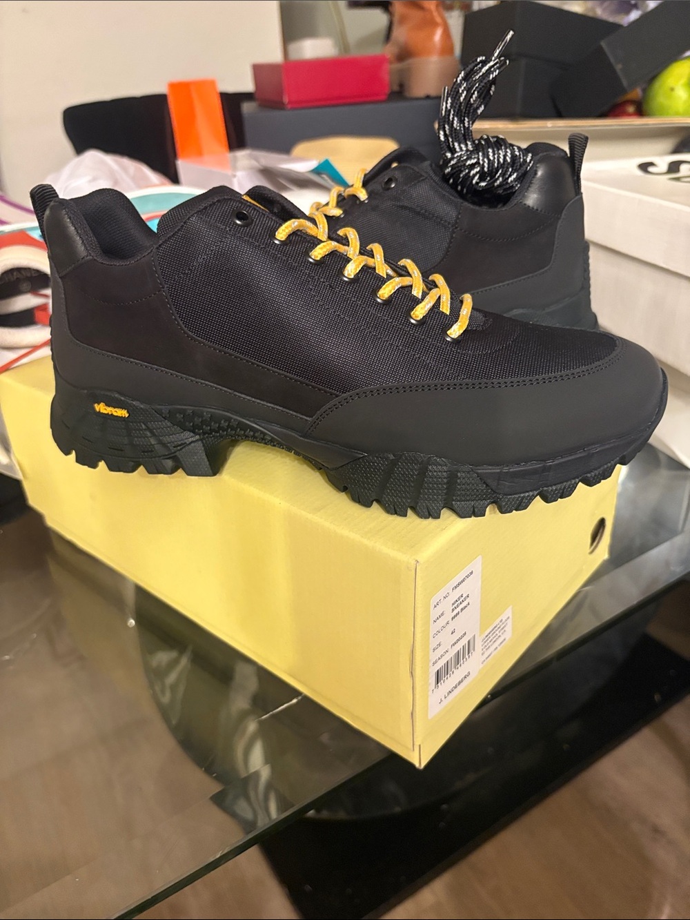 Men's Black Hiking-Inspired Sneakers with Yellow Laces #5